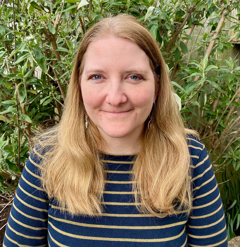 Nicola Wallis headshot