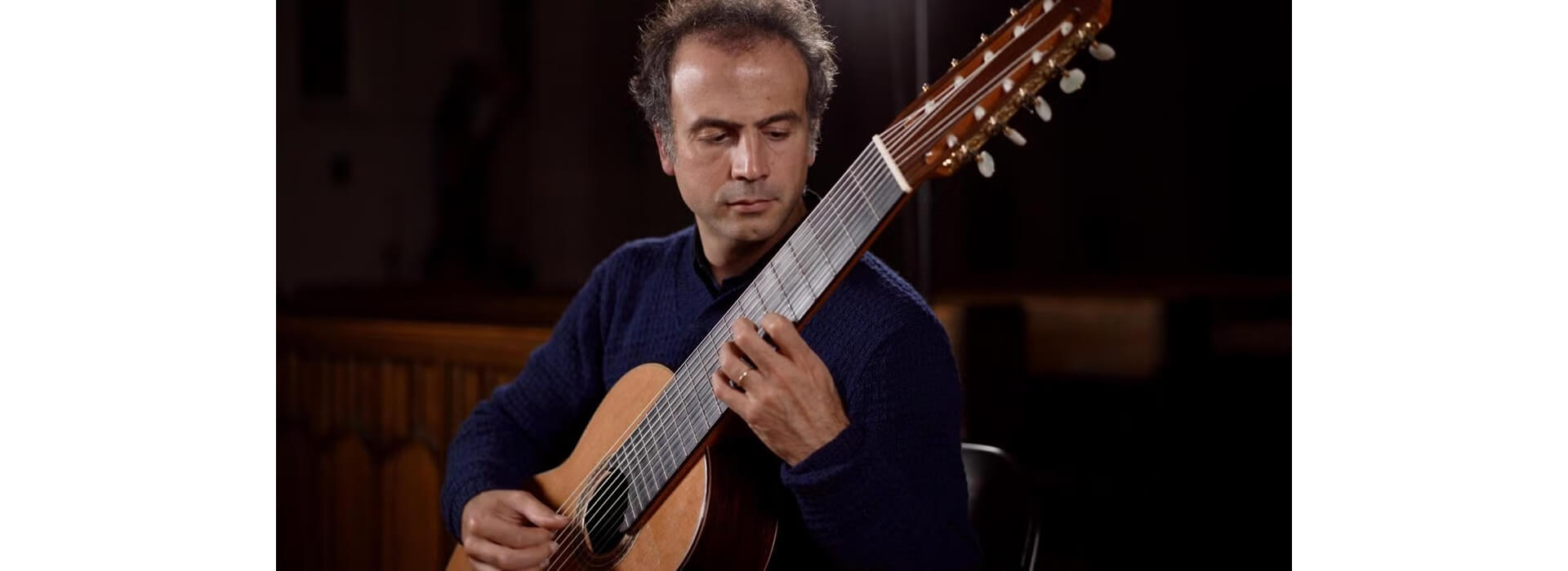 Nicolo Spera with guitar