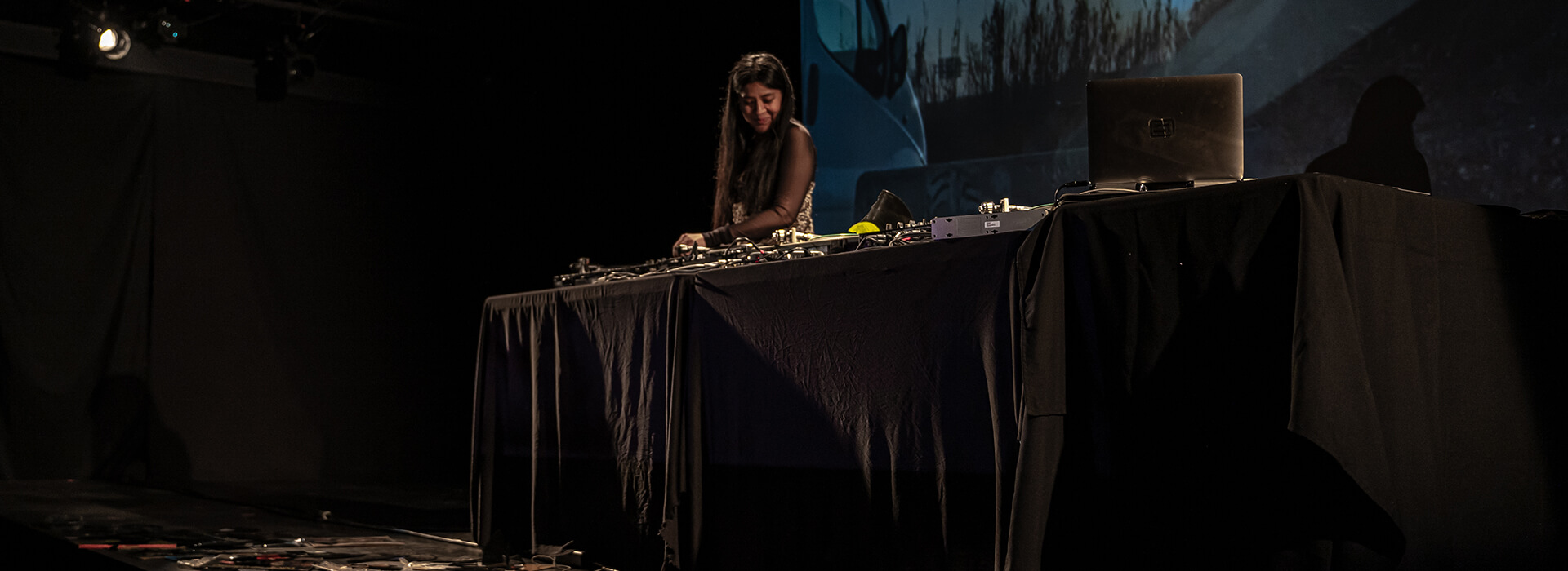 Maria Chávez by photographer Mara Arteaga, Casa del Lago